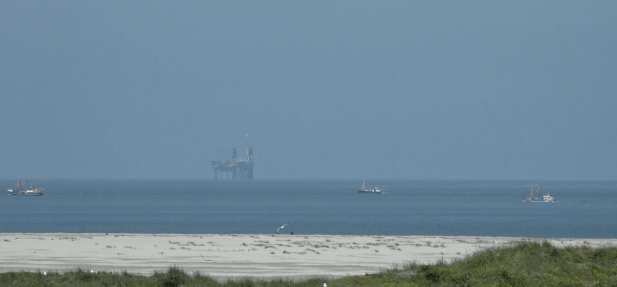 Islanders oppose new North Sea gas platform – VIDEO